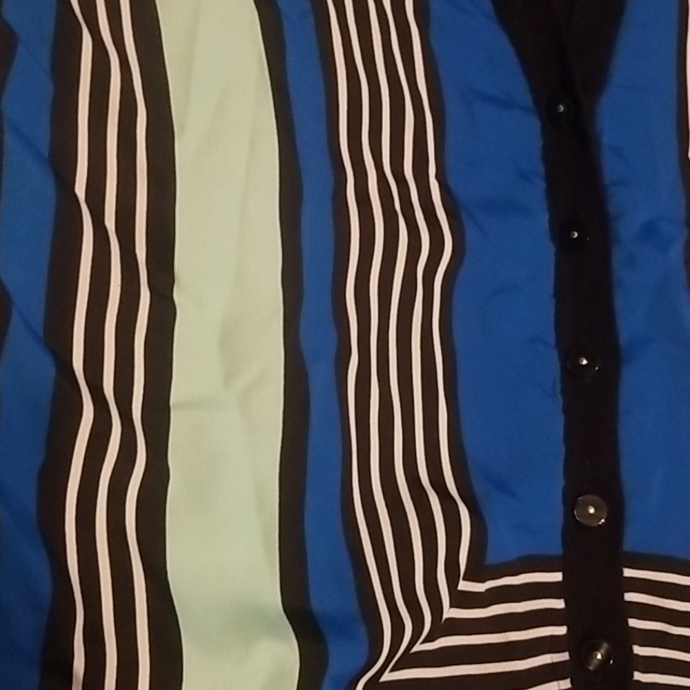 Cardigan - Picture 2 of 3